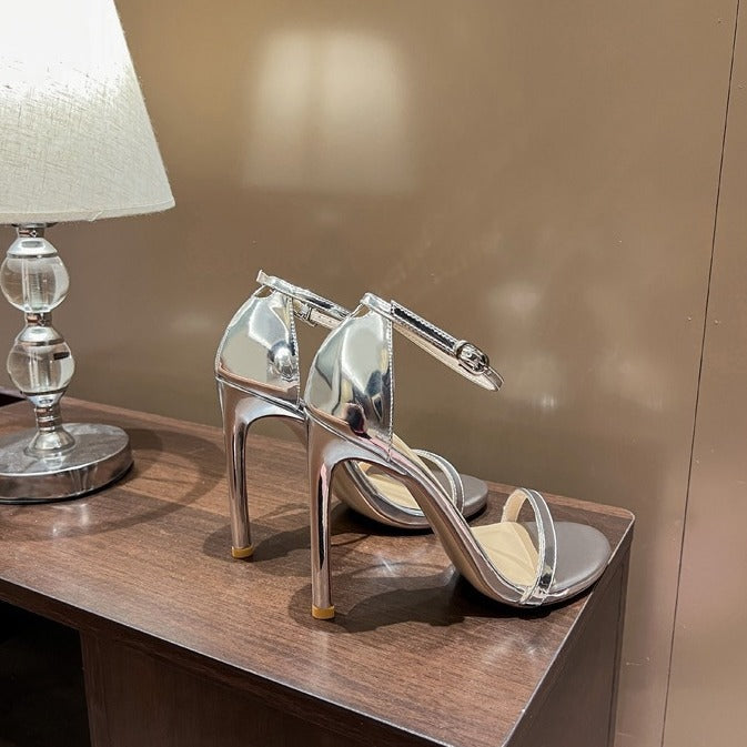 New versatile stiletto high heels