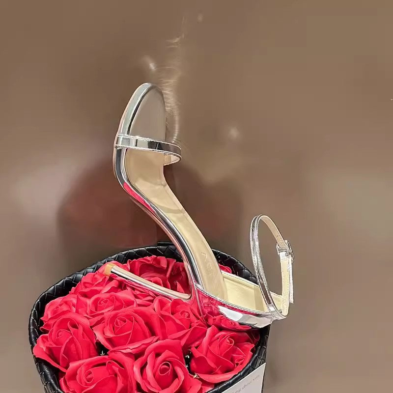 New versatile stiletto high heels