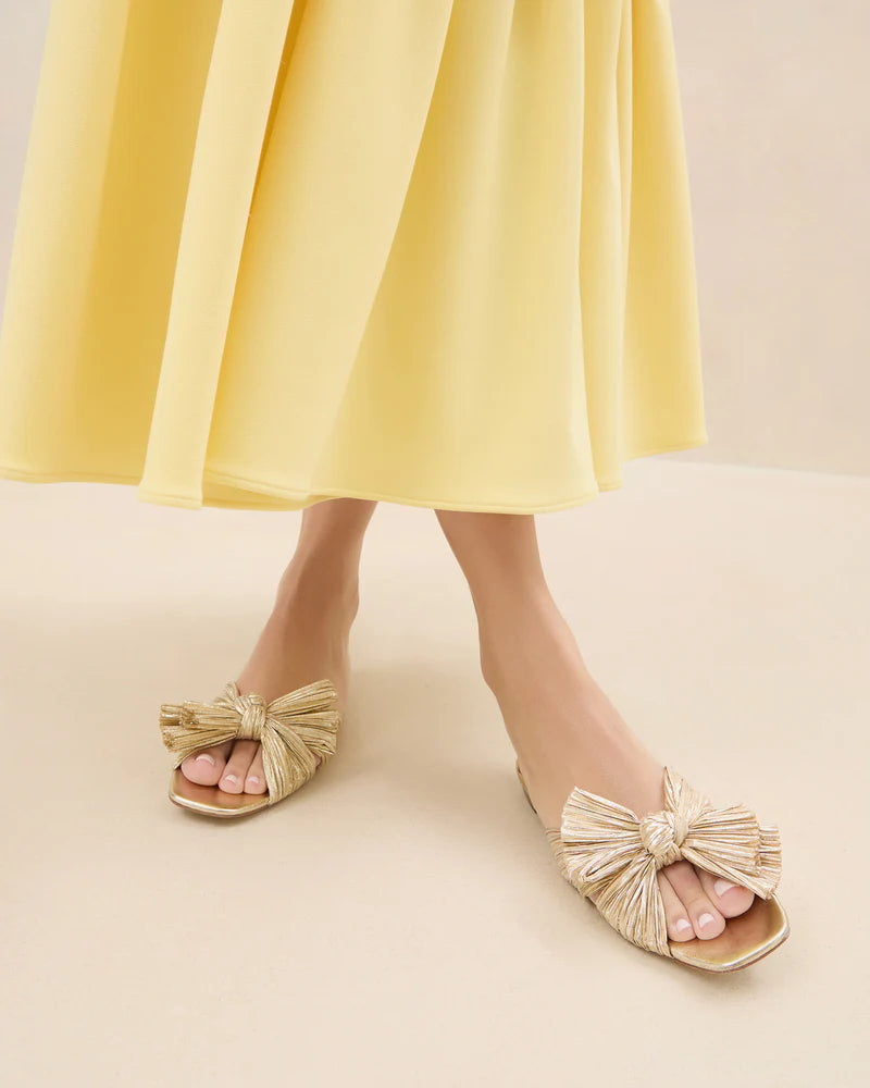 Gold Pleated Bow Slide