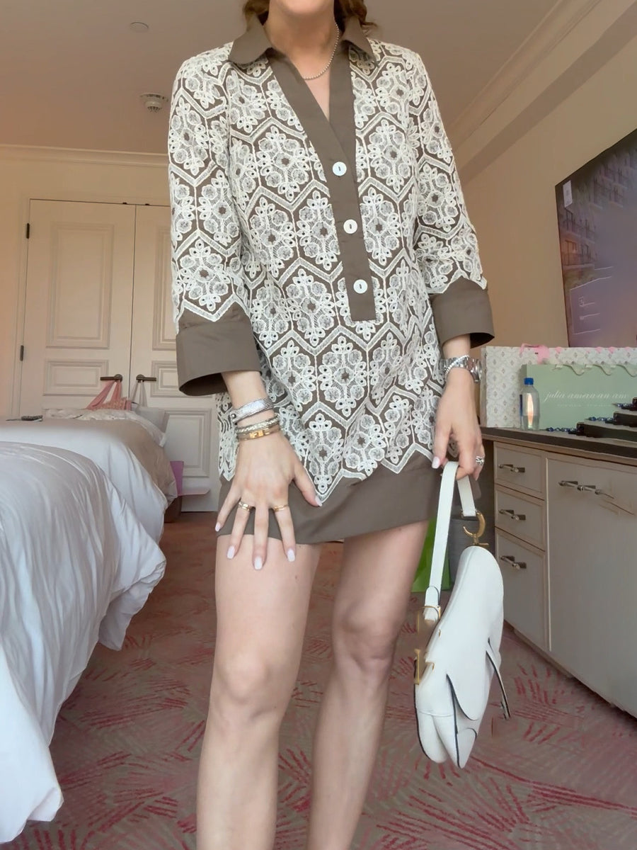 Lace Collier Three-quarter Length Sleeve Dress