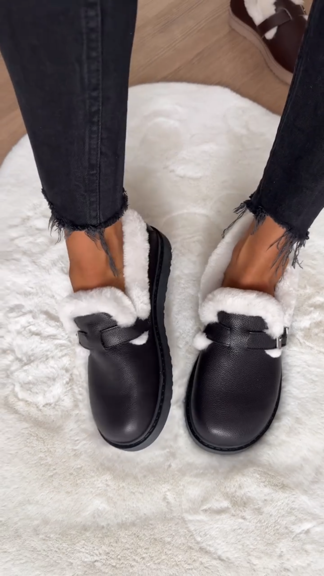 Soft Leather Goose Down Flats